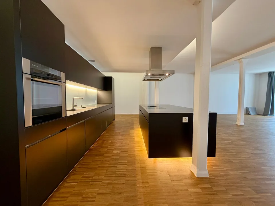 Exklusives Attika-Maisonette-Loft mit See- & Bergpanorama in Murg am W