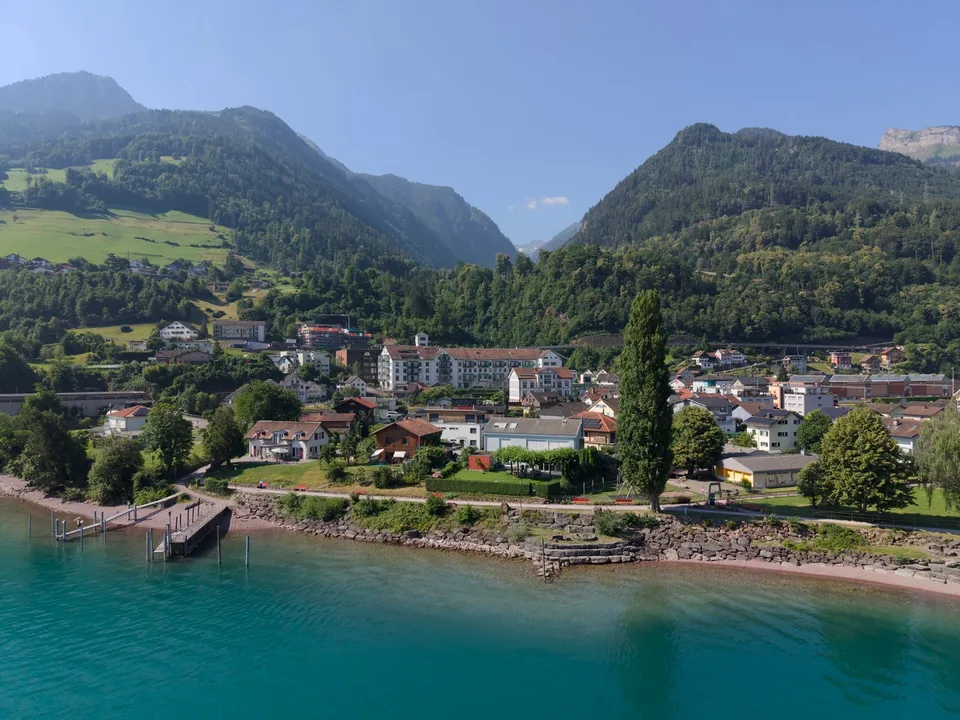 Exklusives Attika-Maisonette-Loft mit See- & Bergpanorama in Murg am W