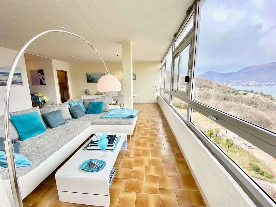 Appartement au dernier étage près du village avec piscine, court de tennis – photo 6 sur 13
