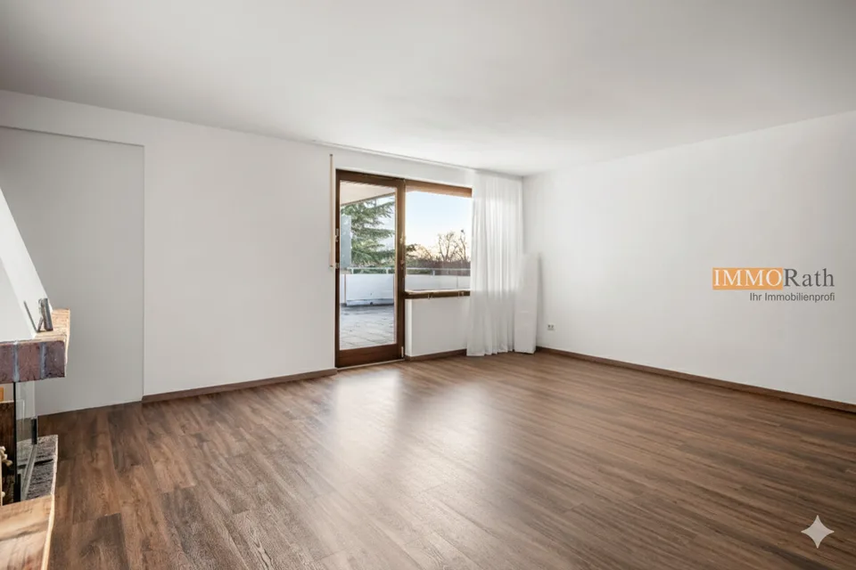 IMMORath.de - Sanierte Penthousewohnung mit Kamin und Dachterrasse