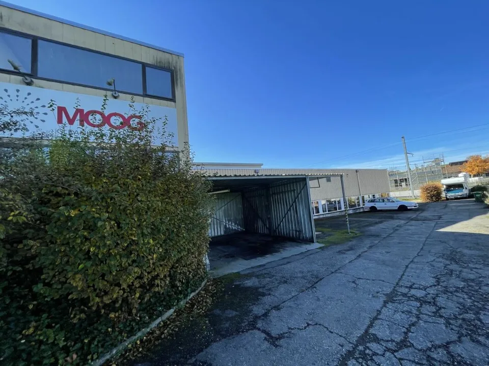 Gewerbe- und Industrieliegenschaft in Worb bei Bern
