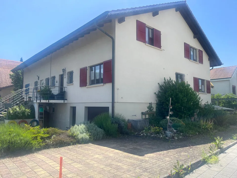 NEUER  PREIS! Bezahlbares, grosses 7,5-Zi.DEFH mit Einlegerwohnung für 2-Generationen -ja gärn!