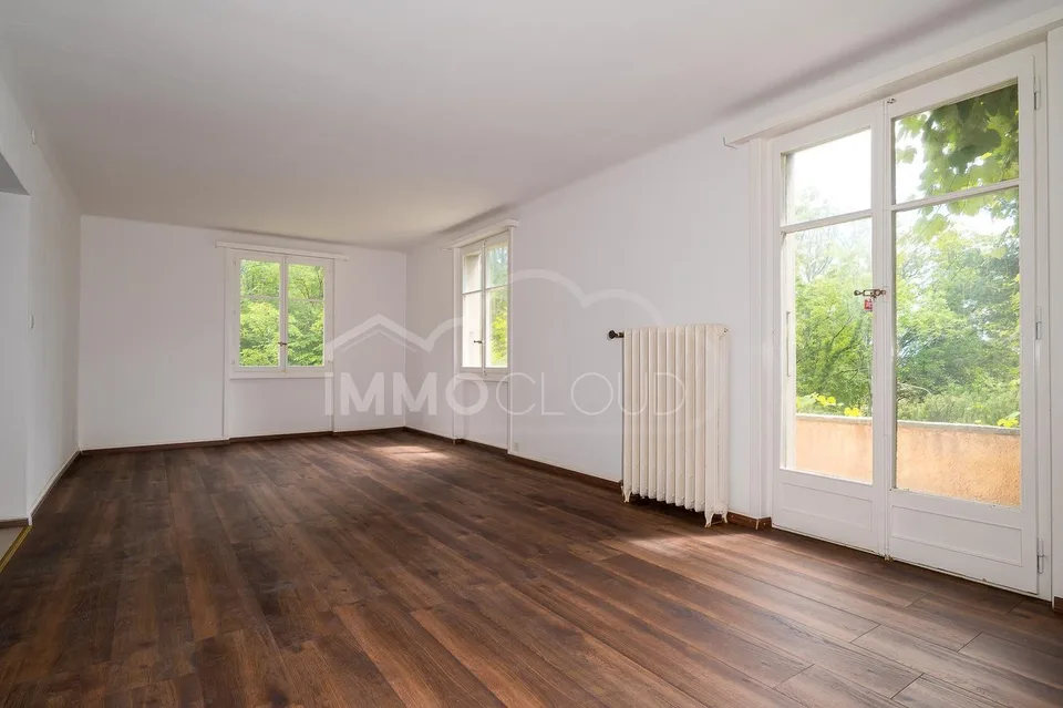 Einzelvilla in Lausanne mit Potenzial