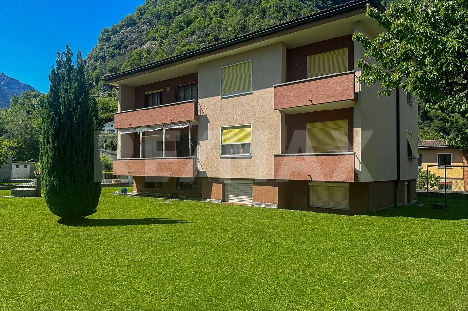 Casa con 3 appartamenti