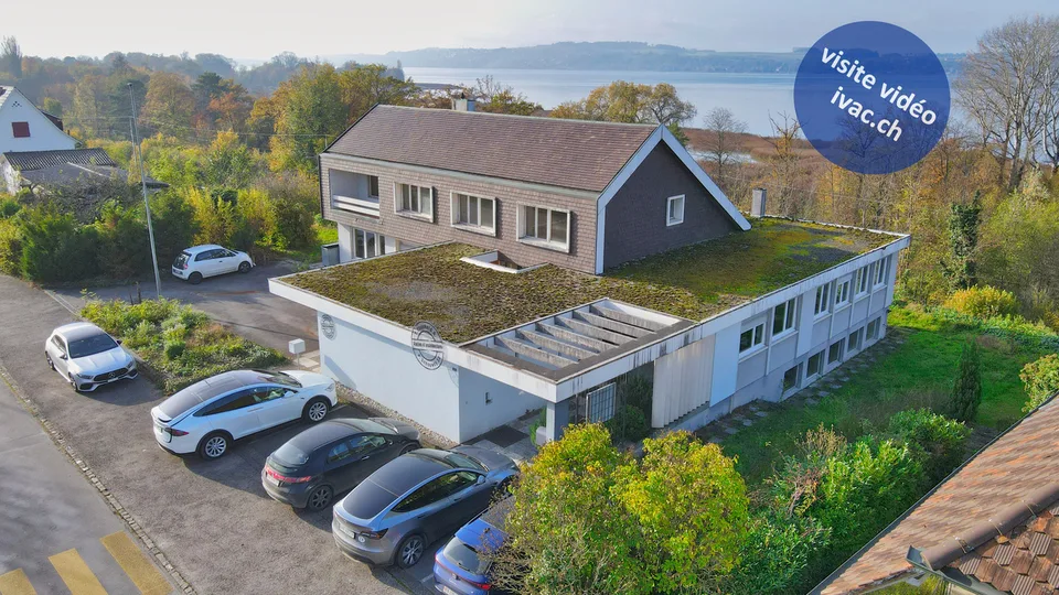Villa familiale de 6.5 pces + locaux avec vue lac à Meyriez / FR