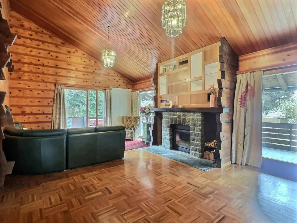 Grande chalet ideale per una famiglia - terreno di 5'044 m2