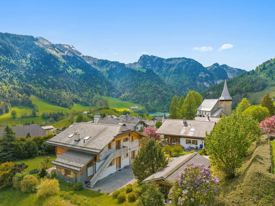 Eine außergewöhnliche Chalet im Herzen der Waadtländer Alpen