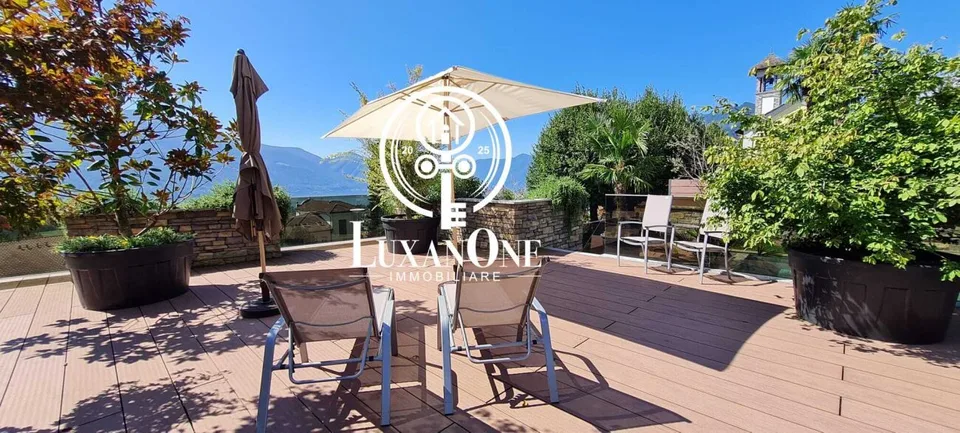 Tra cielo e lago – Esclusivo attico duplex di 3.5 locali con terrazza panoramica e padiglione