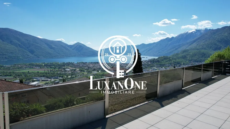 Tra cielo e lago – Esclusivo attico duplex di 3.5 locali con terrazza panoramica e padiglione