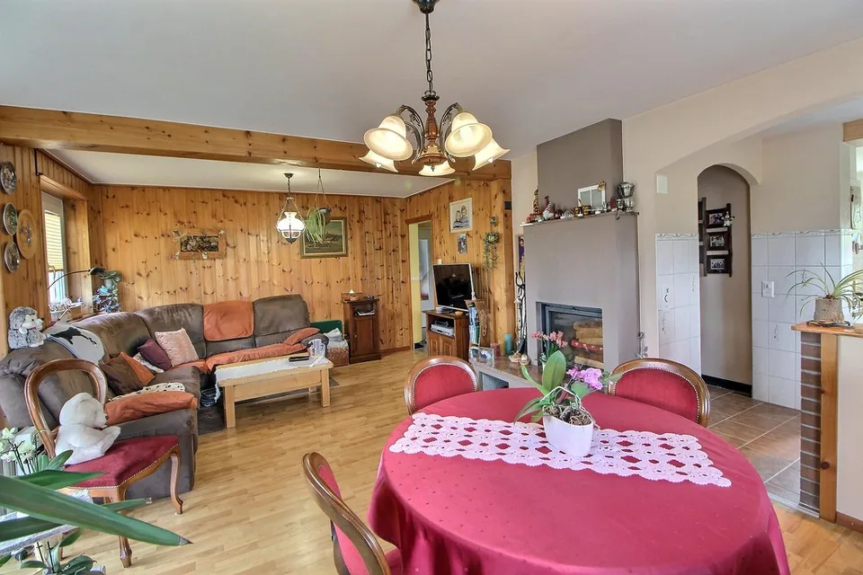 Grande casa familiare in viager occupata senza affitto, limitata a 5 anni