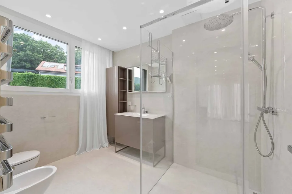 Proprietà lussuosa di 10 locali - Vista impareggiabile - Piscina interna – foto 8 di 11