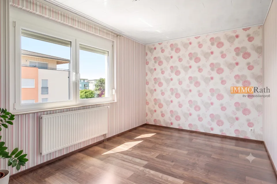 IMMORath.de  Attraktives Reihenendhaus mit Garten