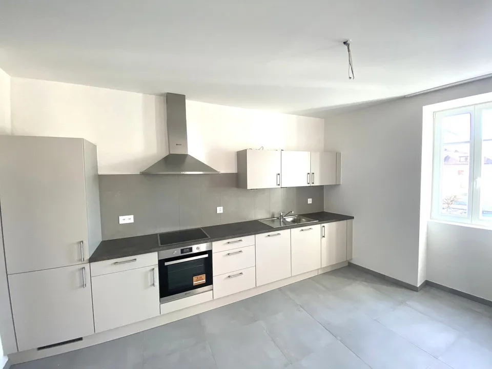Bello stabile a rendita in perfette condizioni con 12 appartamenti e 1 superficie commerciale affittati – foto 28 di 30
