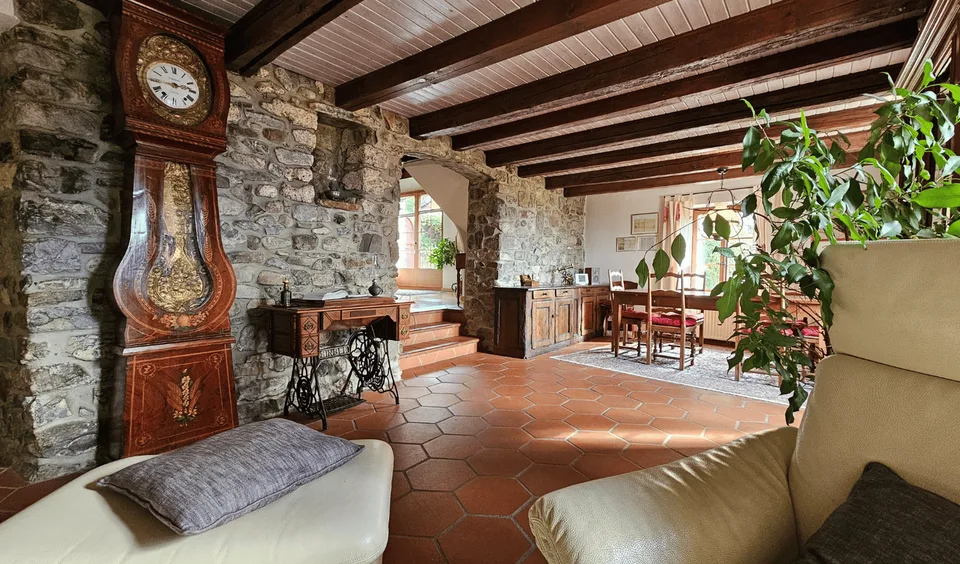 Casa affascinante a Brent con una vista magnifica sul Lago di Ginevra