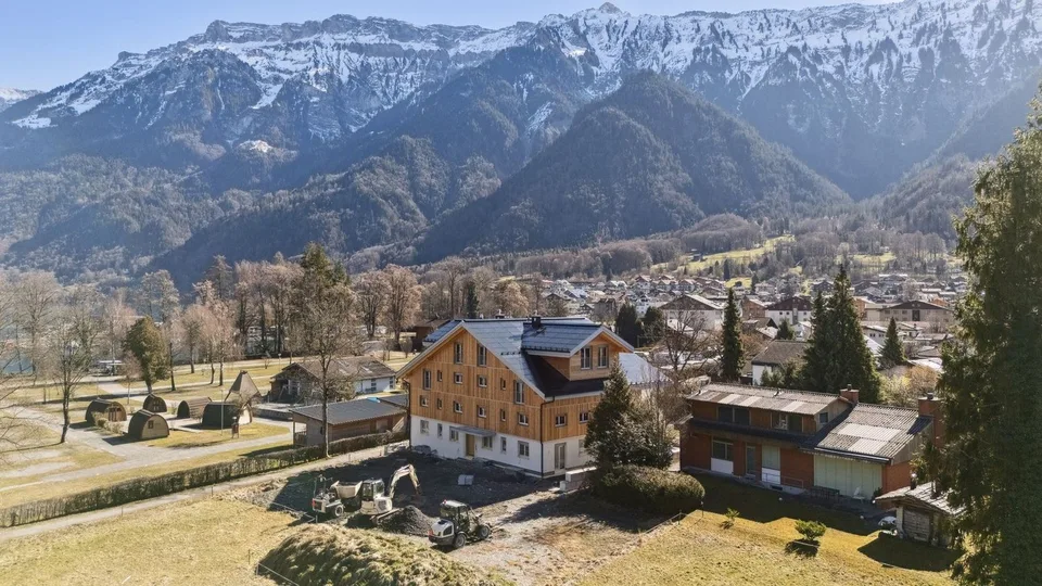 Duplex 6,5 Zimmer mit atemberaubendem Blick auf den Brienzersee