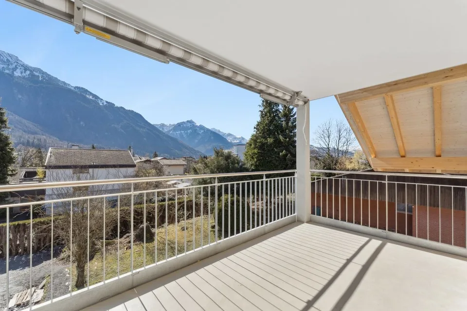 Duplex 6,5 Zimmer mit atemberaubendem Blick auf den Brienzersee – Foto 10 von 13