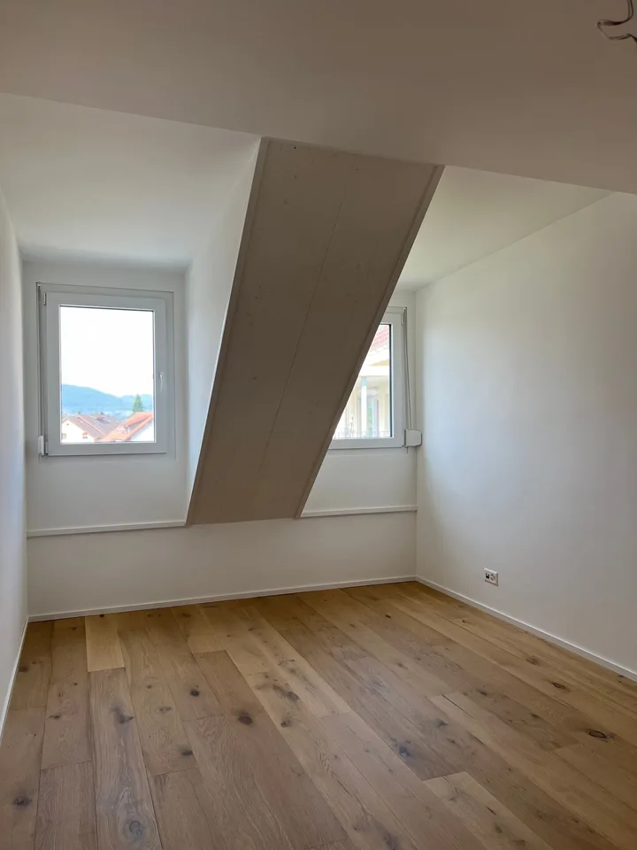 Appartement de toit extravagant avec galerie – photo 15 sur 16