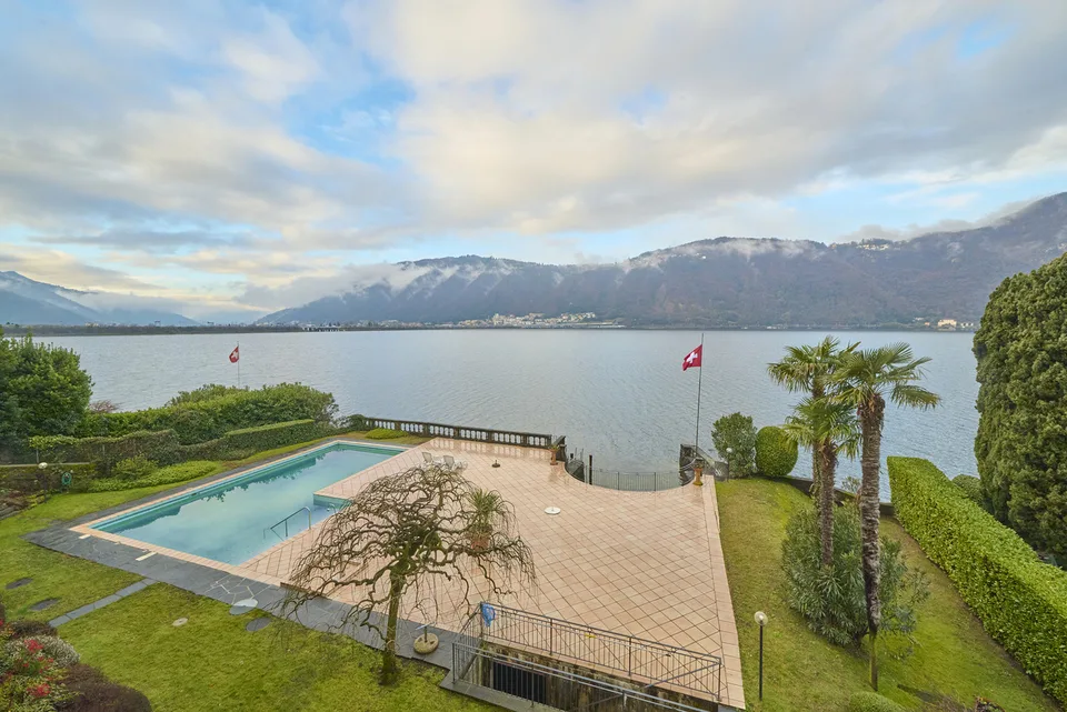 Imperdibile appartamento in residenza pieds-dans-l'eau con posto barca