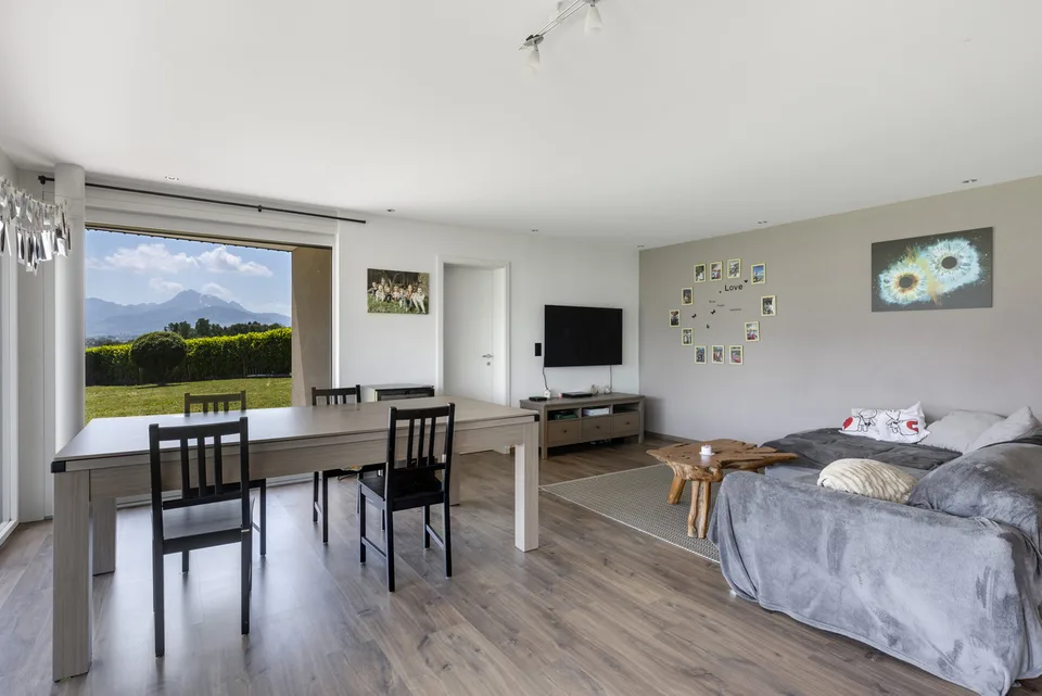 Superbe 5.5 pièces - Vue exceptionnelle et jardin privatif de 420m2
