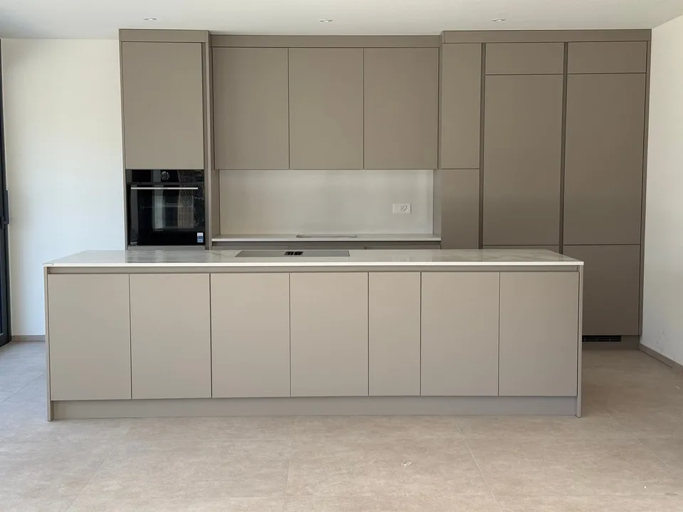 Appartamento moderno con Giardino a Giubiasco – foto 9 di 20