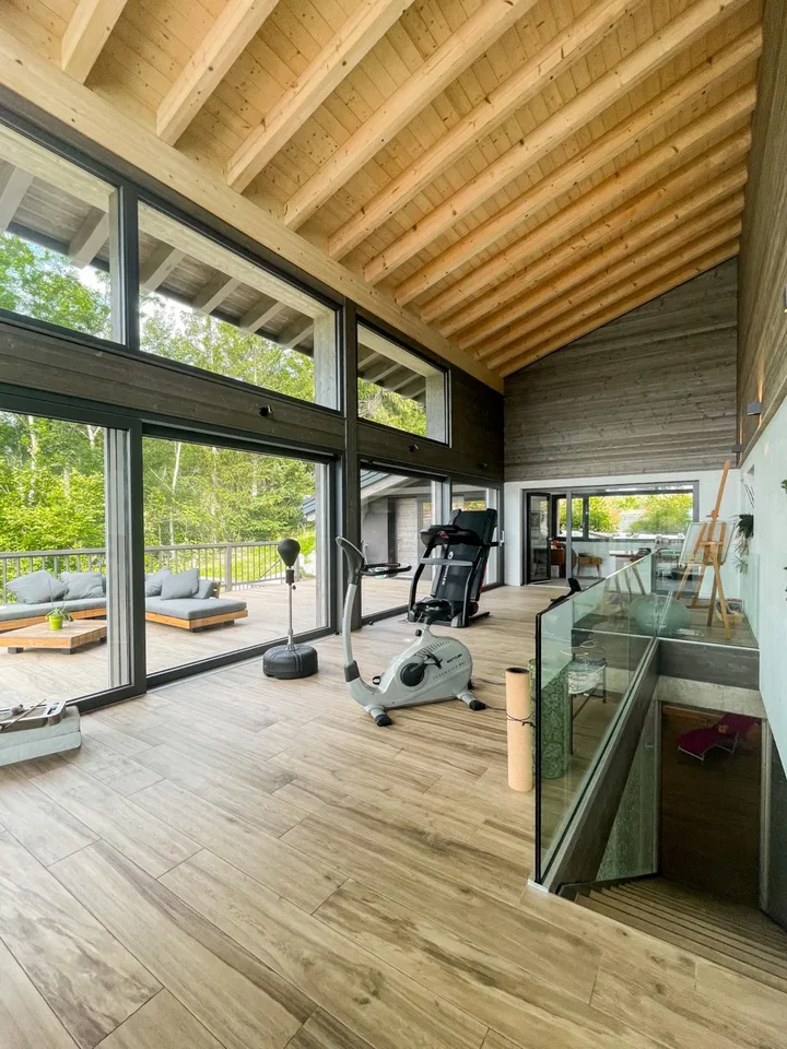 Chalet d'Architecte d'Exception au Coeur de la Nature avec Piscine et Vue Panoramique