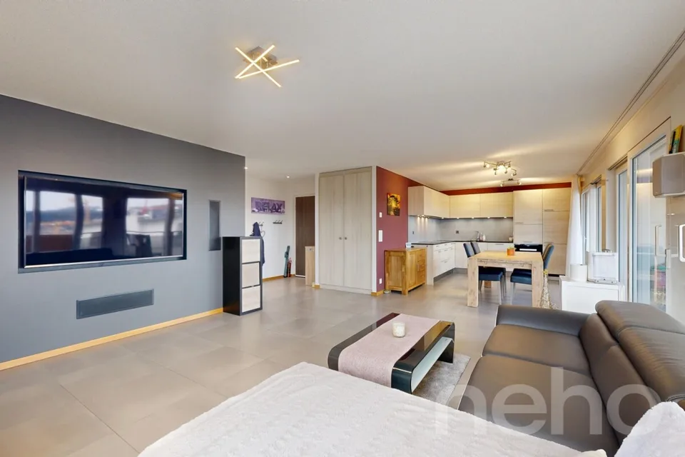 T4 Apartment of 106 m² with mountain view in La Chaux-de-Fonds – photo 12 of 18
