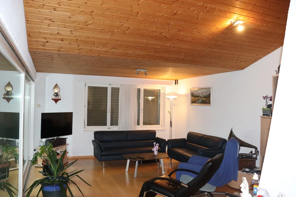 5.5-Zimmer-Einfamilienhaus mit grossem Garten und Wohlfühlcharme!