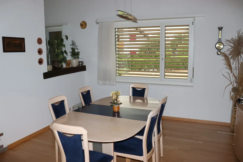 5.5-Zimmer-Einfamilienhaus mit grossem Garten und Wohlfühlcharme!