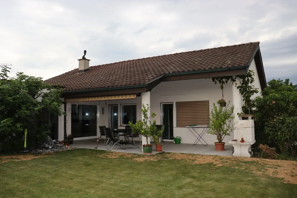 5.5-Zimmer-Einfamilienhaus mit grossem Garten und Wohlfühlcharme!
