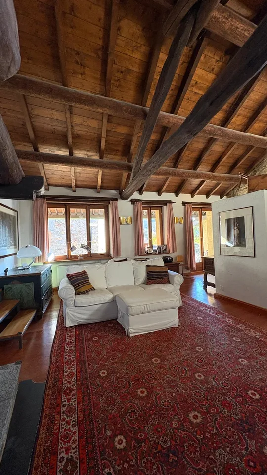 Magnifica casa indipendente nel nucleo