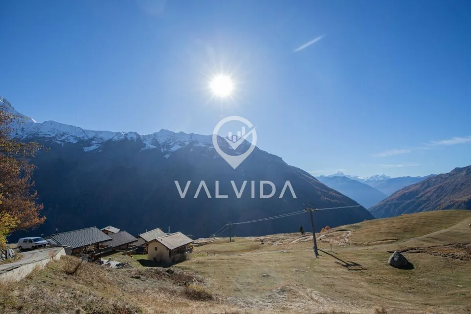 Unique plot of land on the Lauchernalp: Your chance for an unparalleled project