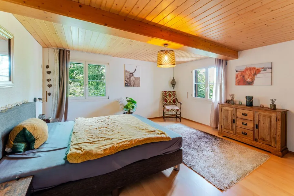 Casa colonica con 4 appartamenti e scuderia su un terreno spazioso in una posizione ideale – foto 10 di 17