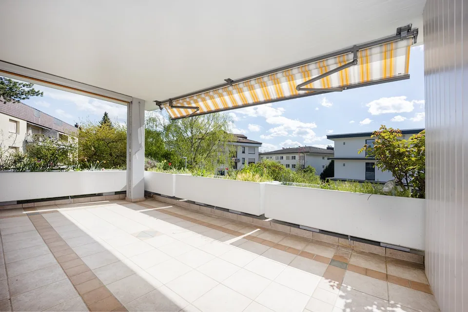VENDU - Appartement en propriété attractif de 4,5 pièces dans un quartier résidentiel préféré – photo 13 sur 17