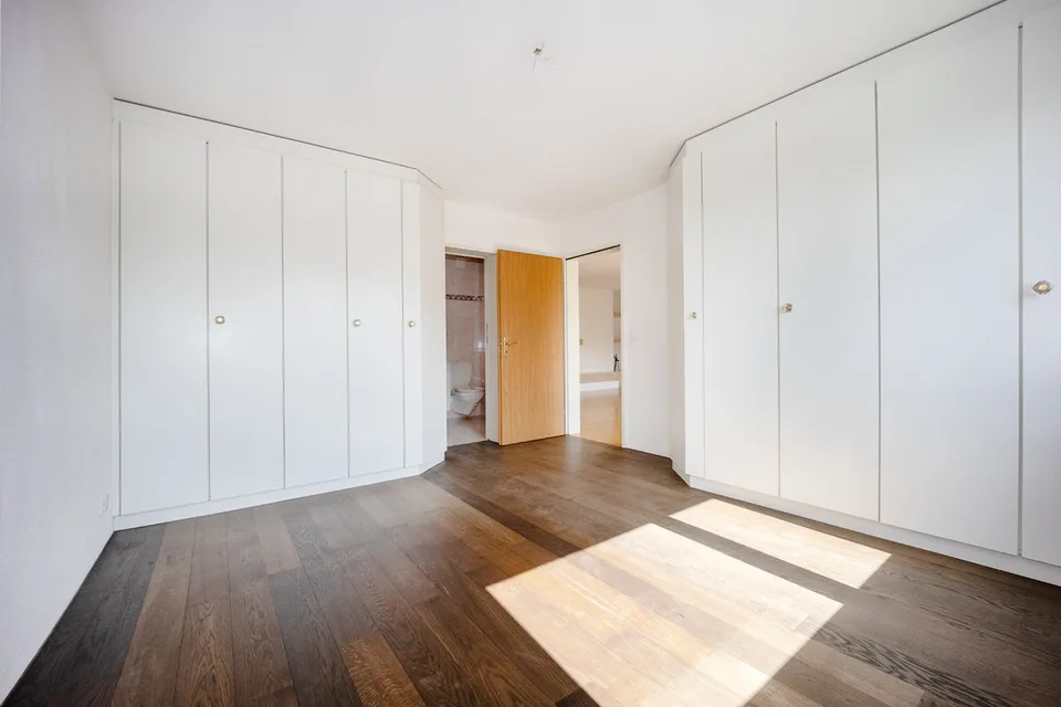 VENDU - Appartement en propriété attractif de 4,5 pièces dans un quartier résidentiel préféré – photo 14 sur 17