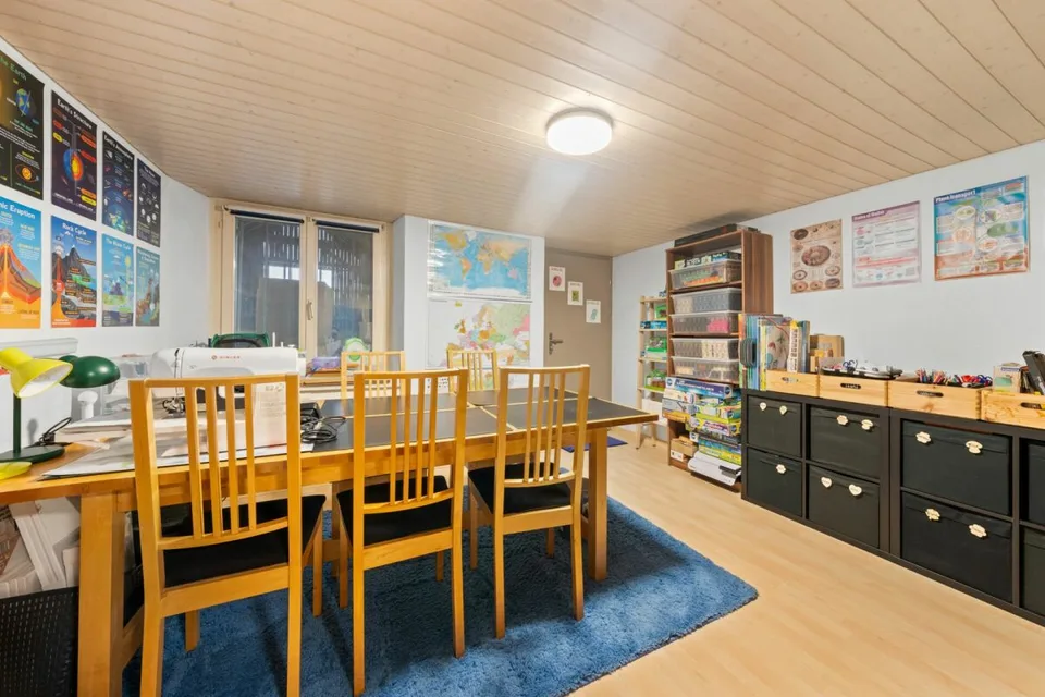 Möchten Sie Wohnungen bauen? Und gleichzeitig in einem renovierten und modernen EFH wohnen? Da sind Sie genau richtig! – Foto 21 von 30