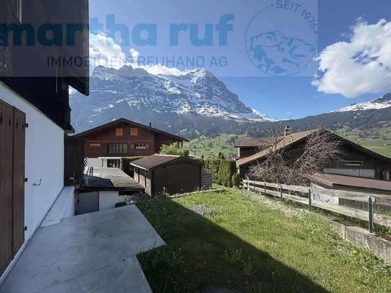 Maison de 3 familles sur le côté ensoleillé de Grindelwald, objet de vacances sans restriction de deuxième résidence – photo 9 sur 13
