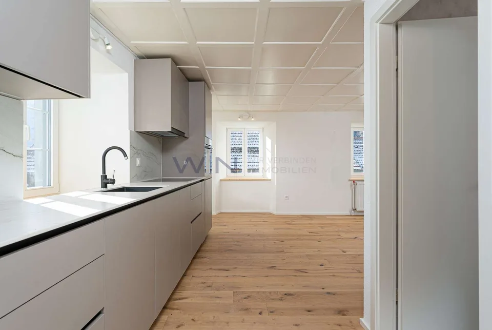 Perfectly renovated with flexible studio