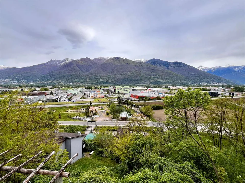 Casa bifamiliare con splendida vista – foto 12 di 13