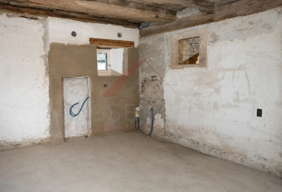 Charmantes Mehrfamilienhaus in Klingnau mit 3 grosszügigen Wohneinheiten und vielfältigem Nutzungspotenzial