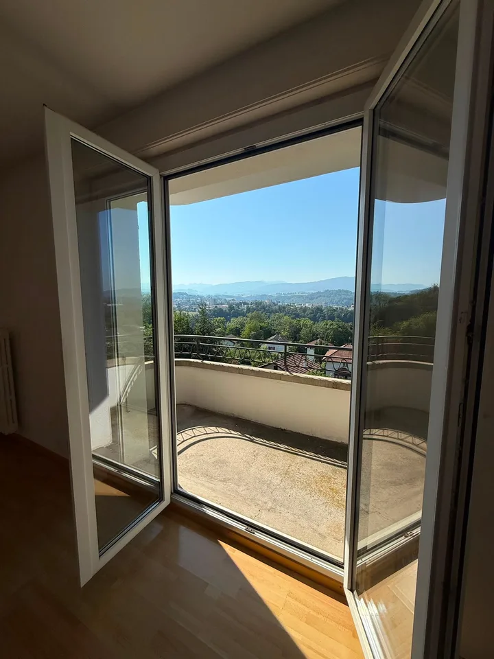 Appartamento di 4.5 locali in vendita a Villars-sur-Glâne