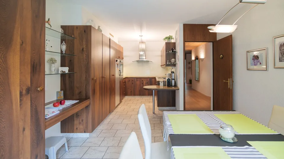 Proprietà di 11 locali con 2 appartamenti e potenziale di costruzione a Wassen (UR) – foto 7 di 11