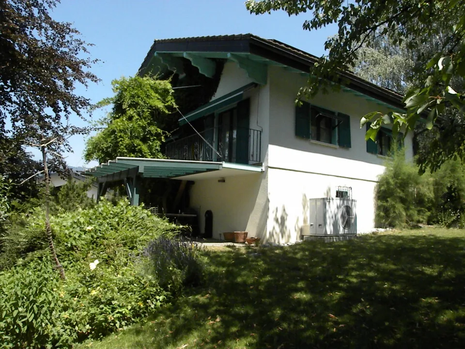 Charmante maison individuelle de 6.5 pièces à Bex