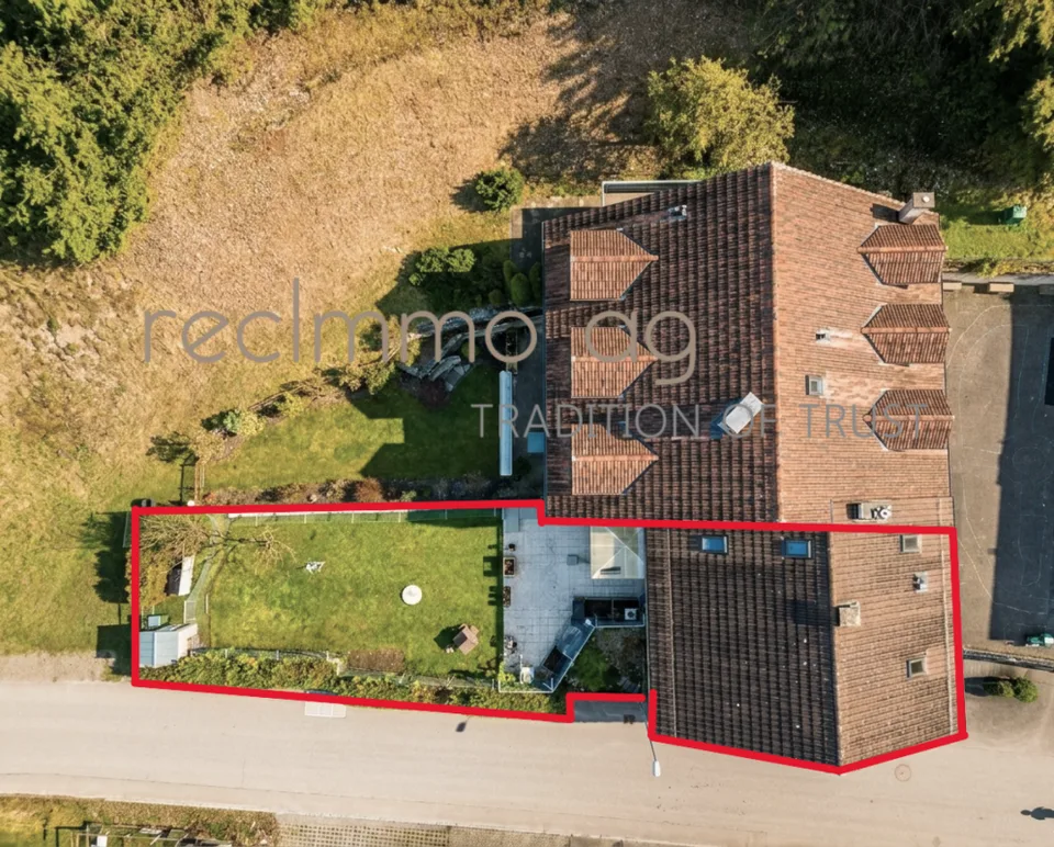 Charmante Doppelhaushälfte mit Fachwerkcharme, Garten & 170 m² Wohnfläche