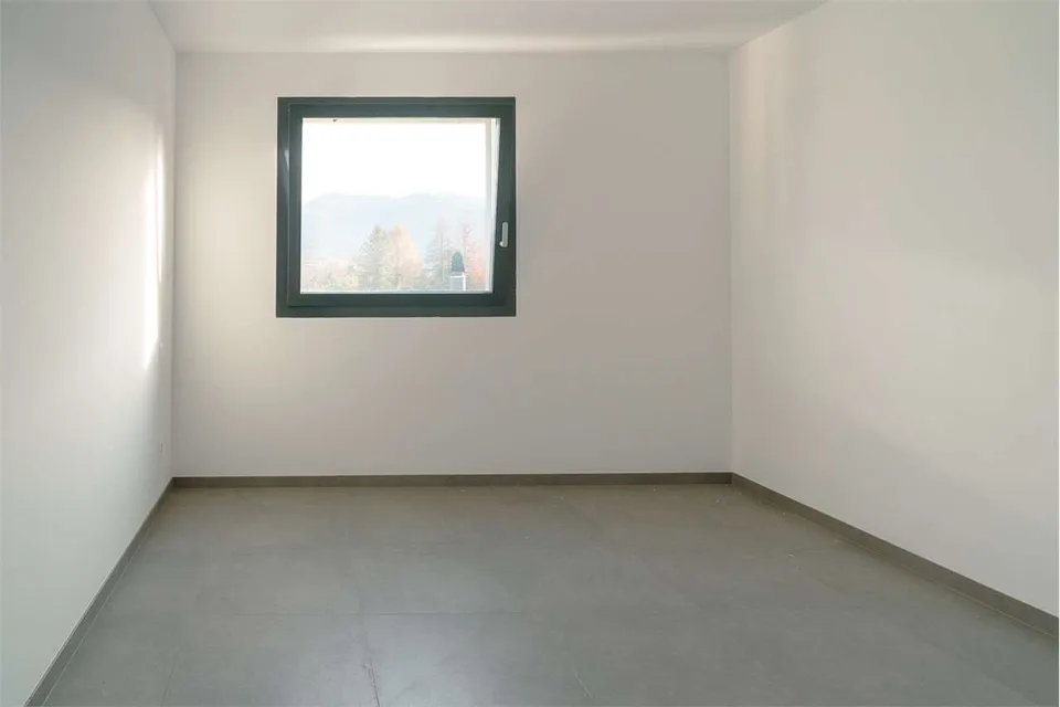 Vacallo: exklusives 2.5-Zimmer-Wohnung mit hoher Ausstattung und Blick ins Grüne – Foto 9 von 12