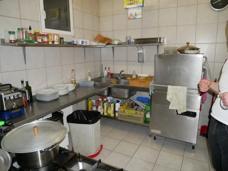 Casa multifamiliare con grande potenziale! Permesso di costruire disponibile! – foto 11 di 17