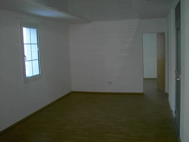 Casa multifamiliare con grande potenziale! Permesso di costruire disponibile! – foto 17 di 17