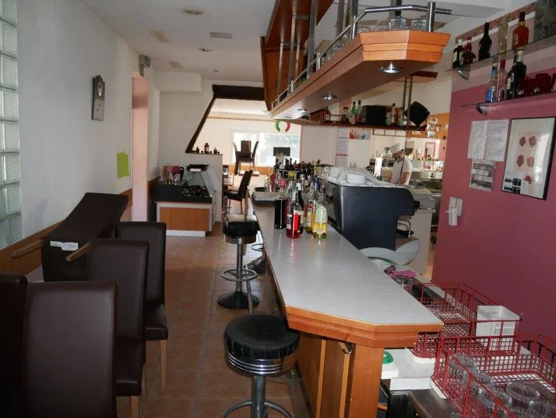 Casa multifamiliare con grande potenziale! Permesso di costruire disponibile! – foto 10 di 17