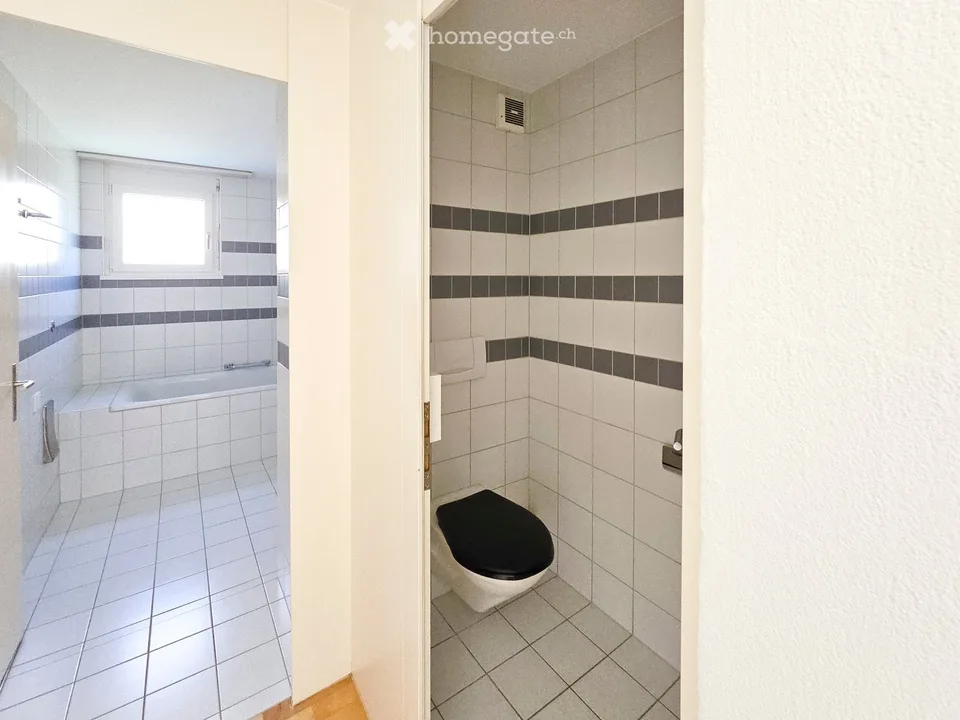 Helle 3½-Zimmer Wohnung direkt am Walensee
