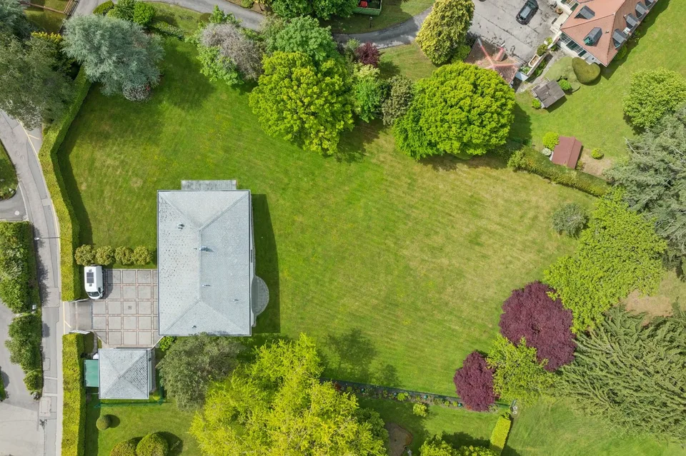 Villa auf dem Golfplatz - Wichtige Baureserve – Foto 10 von 11