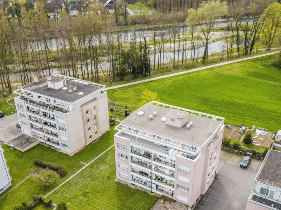 EINZIGARTIGE LAGE MIT POOL & AAREZUGANG – Foto 11 von 13